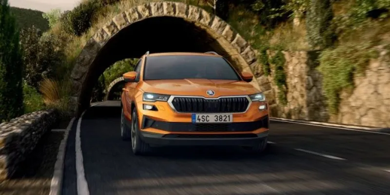 Gruppi ottici anteriori full LED