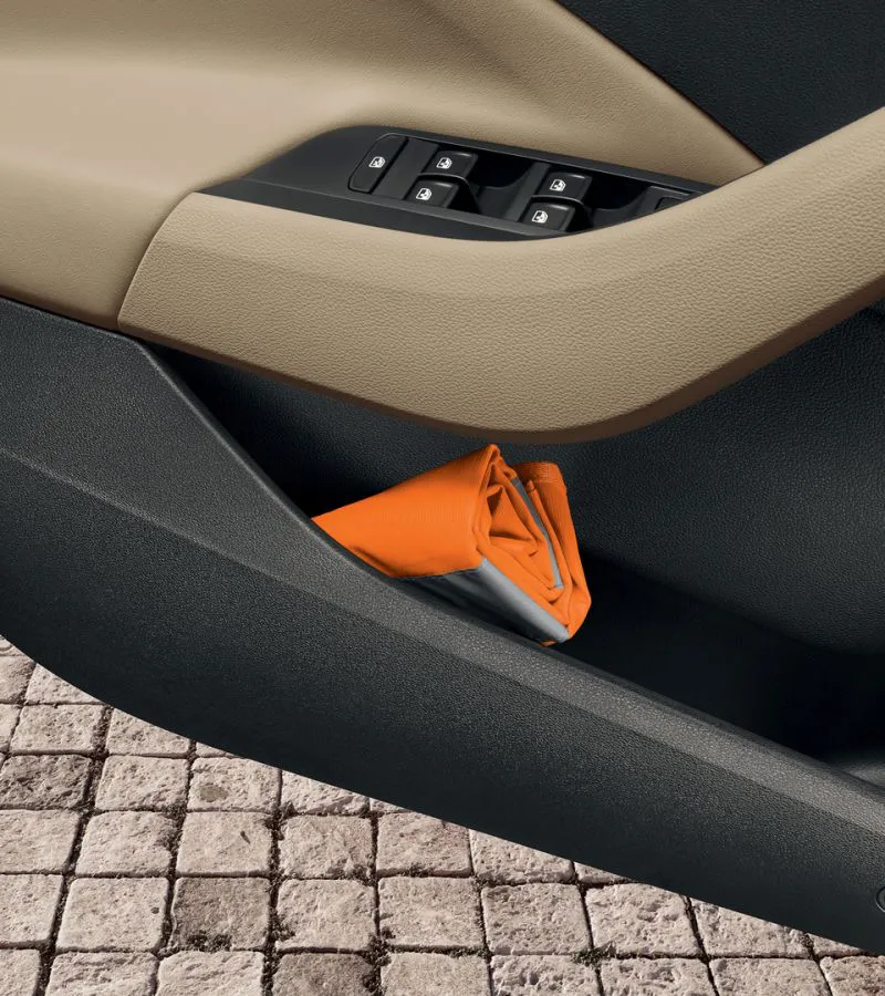 Giubbotto ad alta visibilità a portata di mano