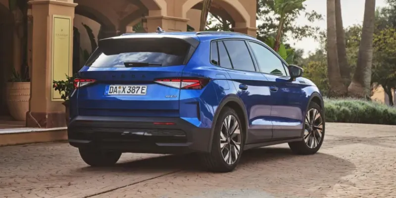 Dettagli in nero lucido