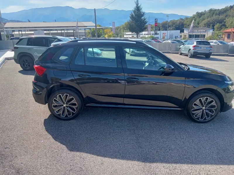 Škoda Kamiq 1.0 TSI 95 CV Black Dots
