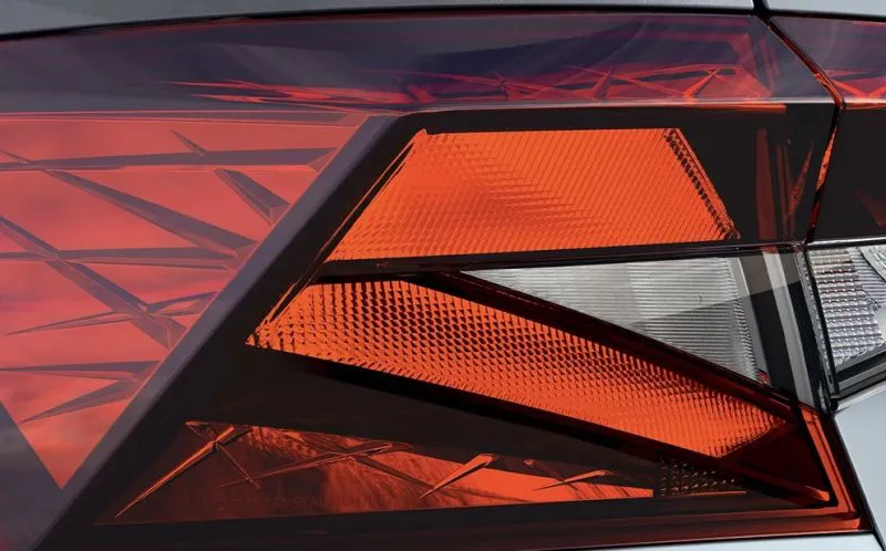 Luci posteriori con LED Luci posteriori con LED